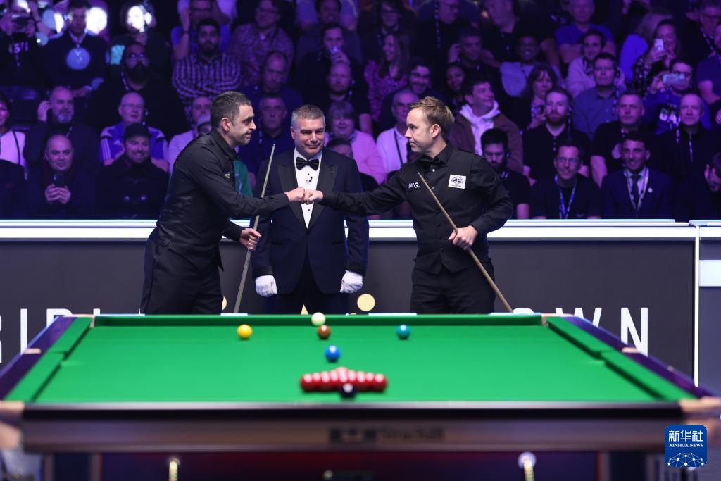 迪亚耶的连 迪亚耶的连